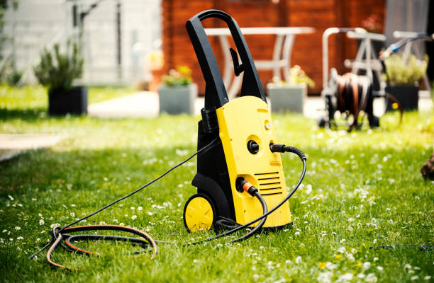 Best Gas Station Cleaning  in Chalfant, CA